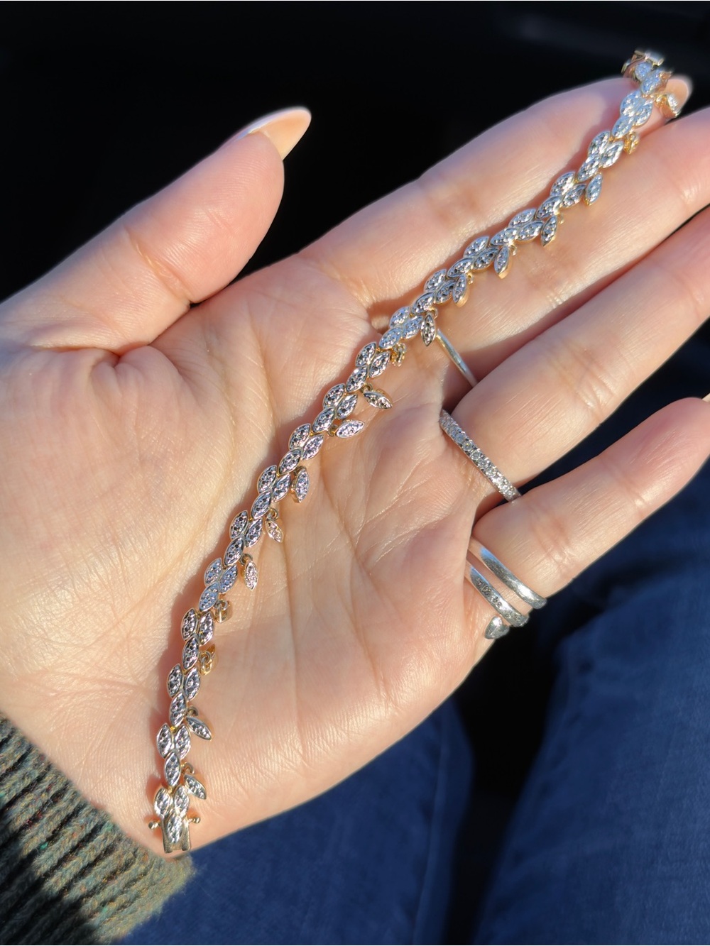 Ross Simon’s 18k over 925 silver Diamond tennis bracelet